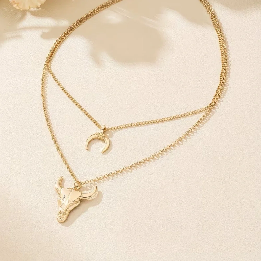 NEW Ethnic Gold Bull and Crescent Necklace. Vintage Cow Skull Pendant Necklace 🐂
